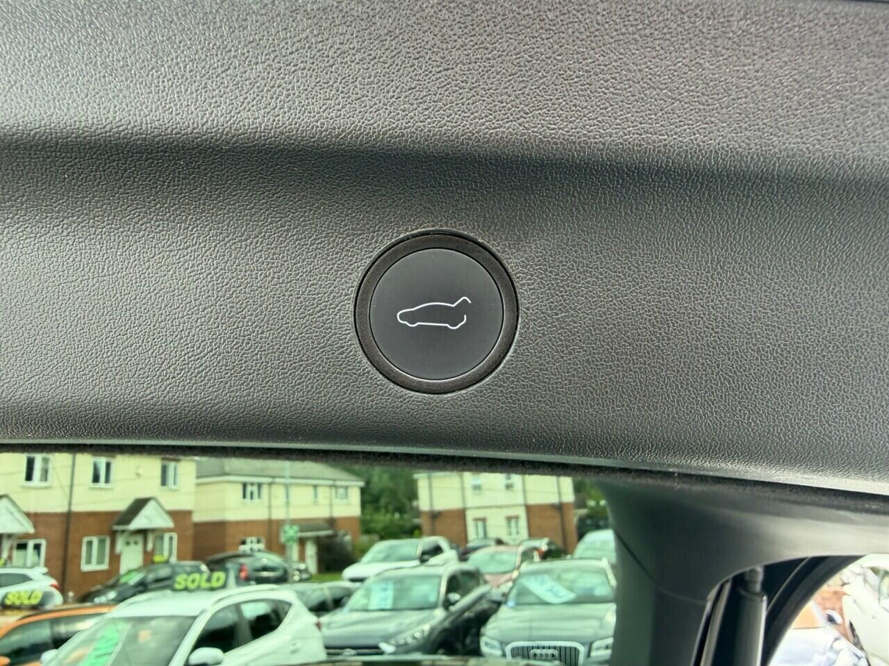 Tesla Model Y view 21