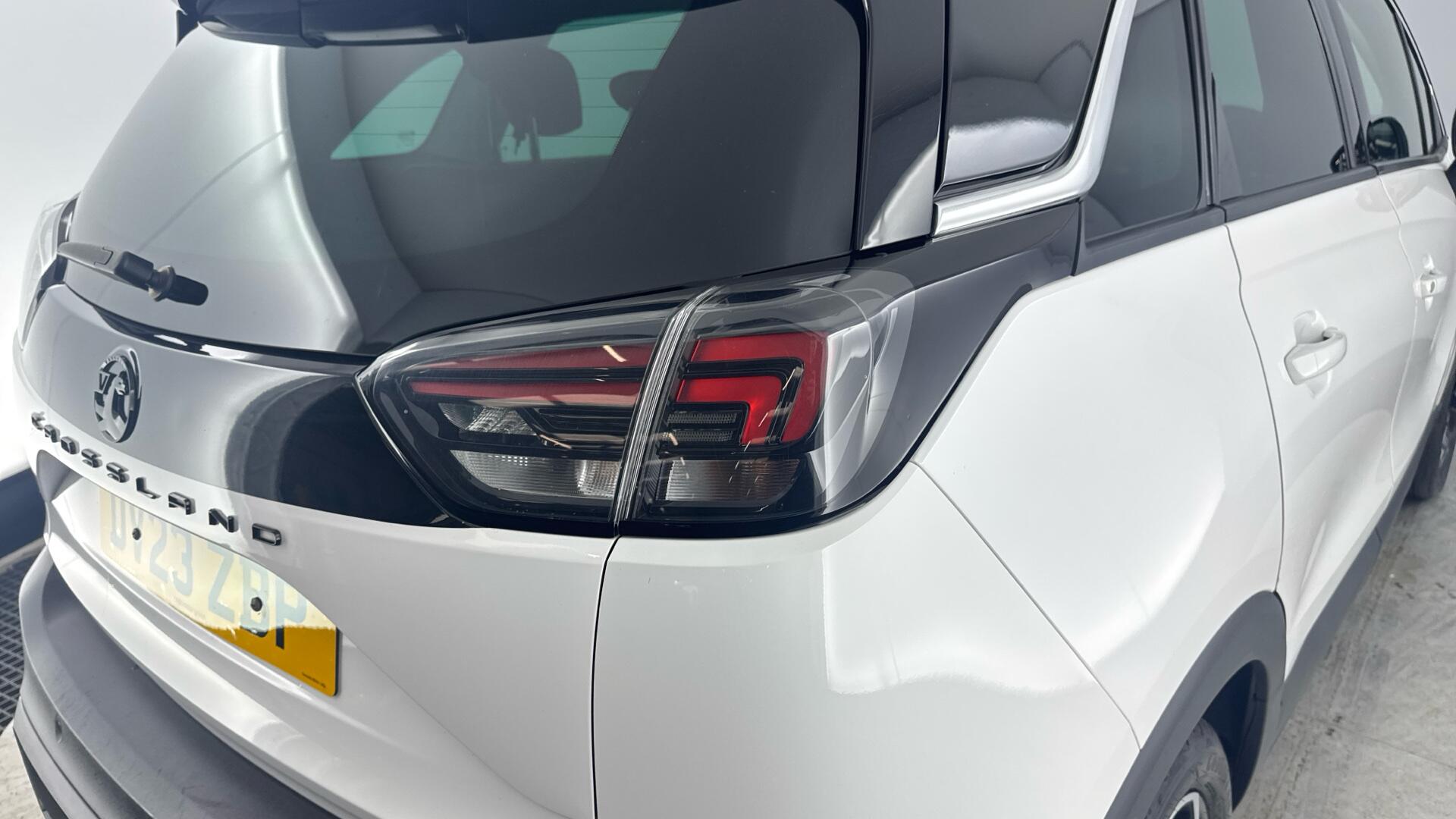 Vauxhall Crossland view 18
