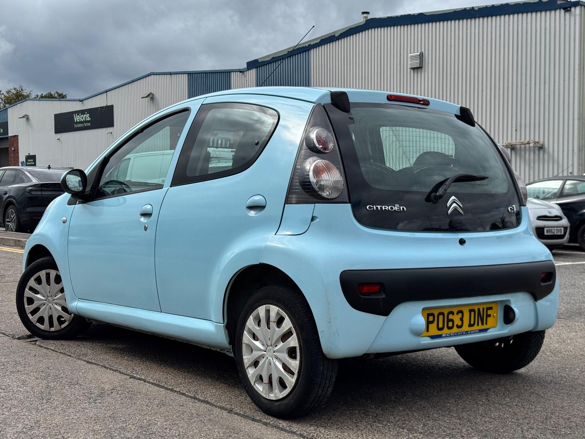 Citroen C1 view 9