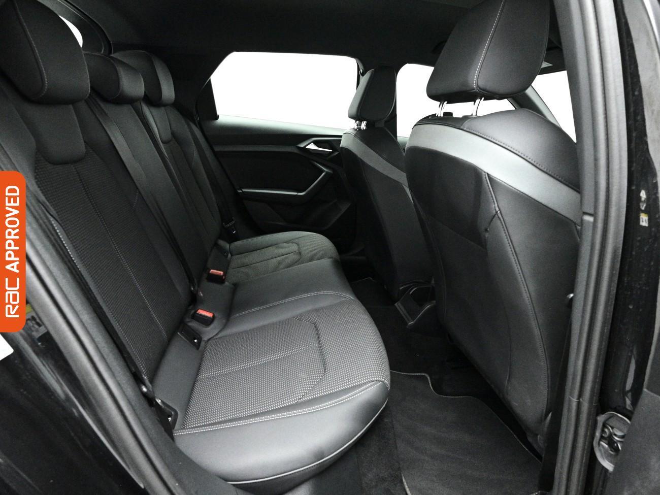 Audi A1 view 13