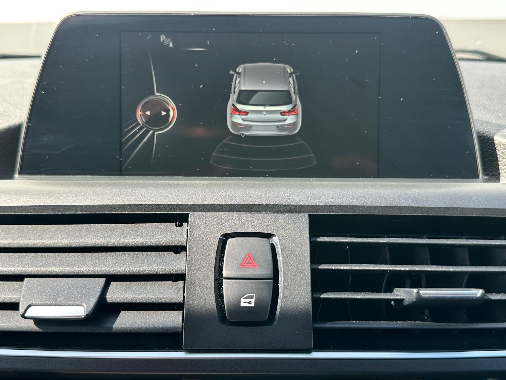 BMW 1 Series view 21