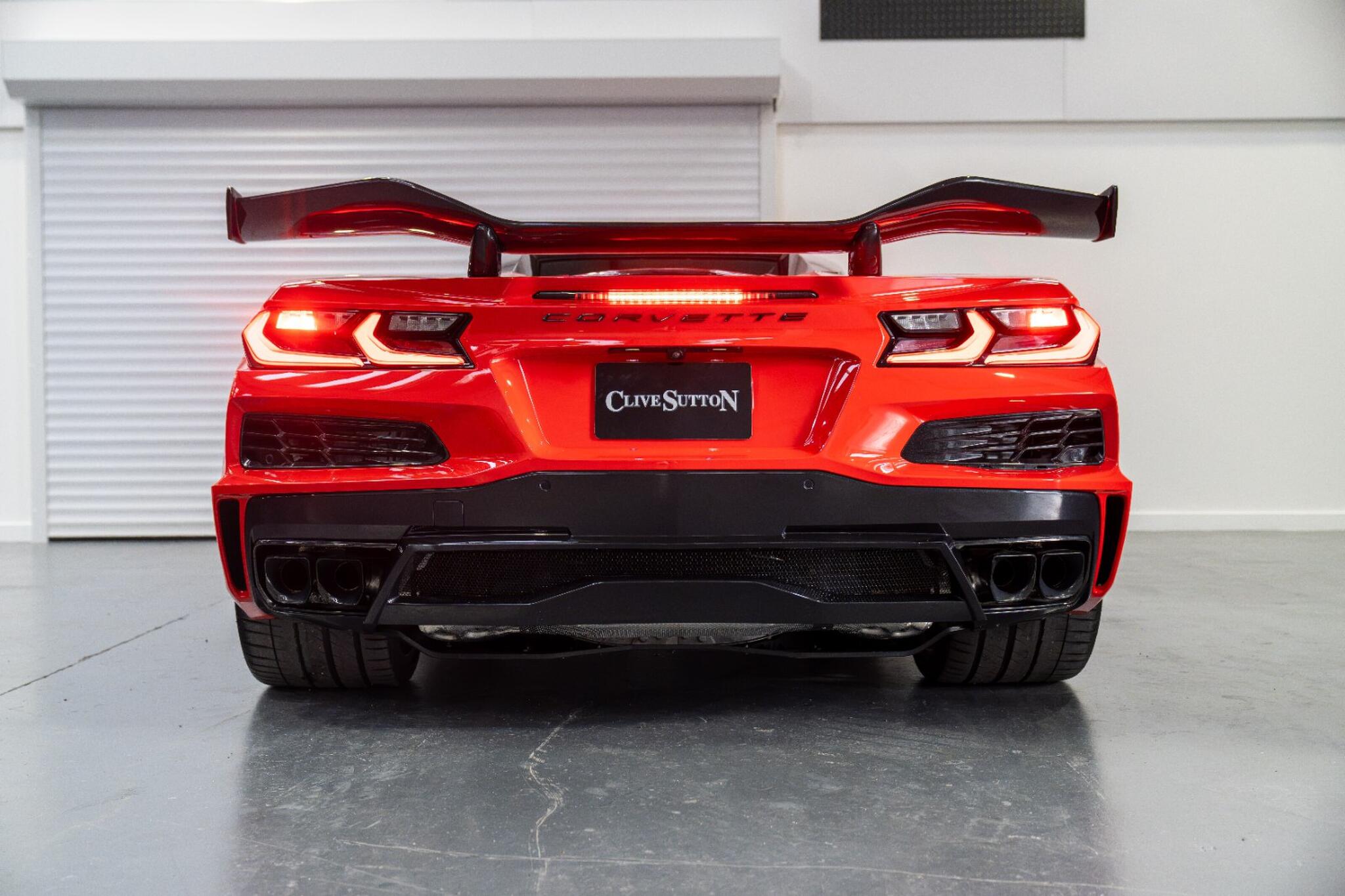 Chevrolet Corvette view 5