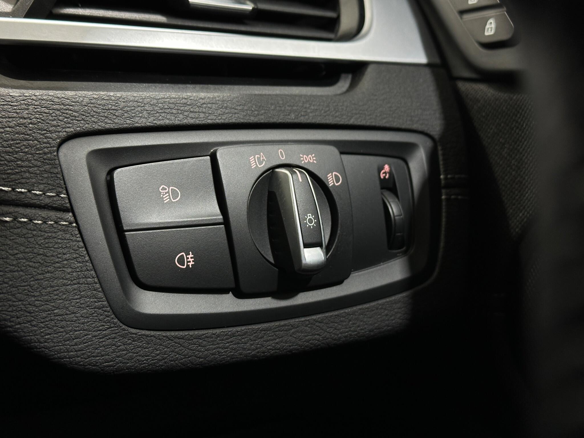 BMW X2 view 18