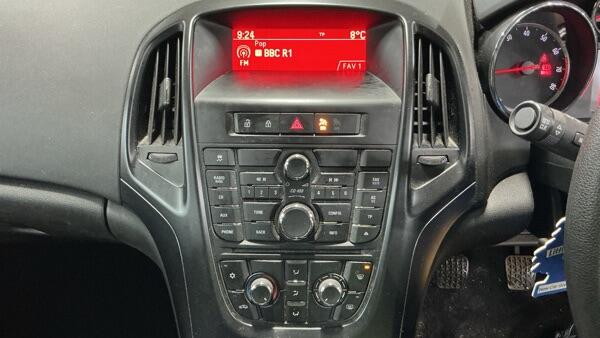 Vauxhall Astra view 11