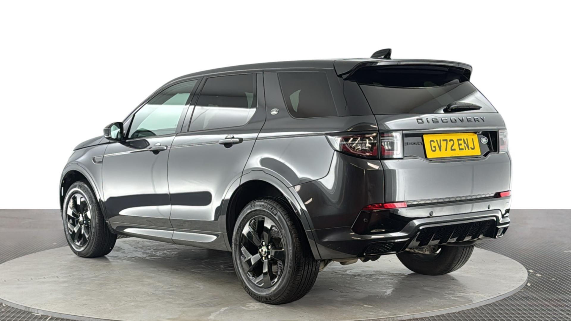 Land Rover Discovery Sport view 6