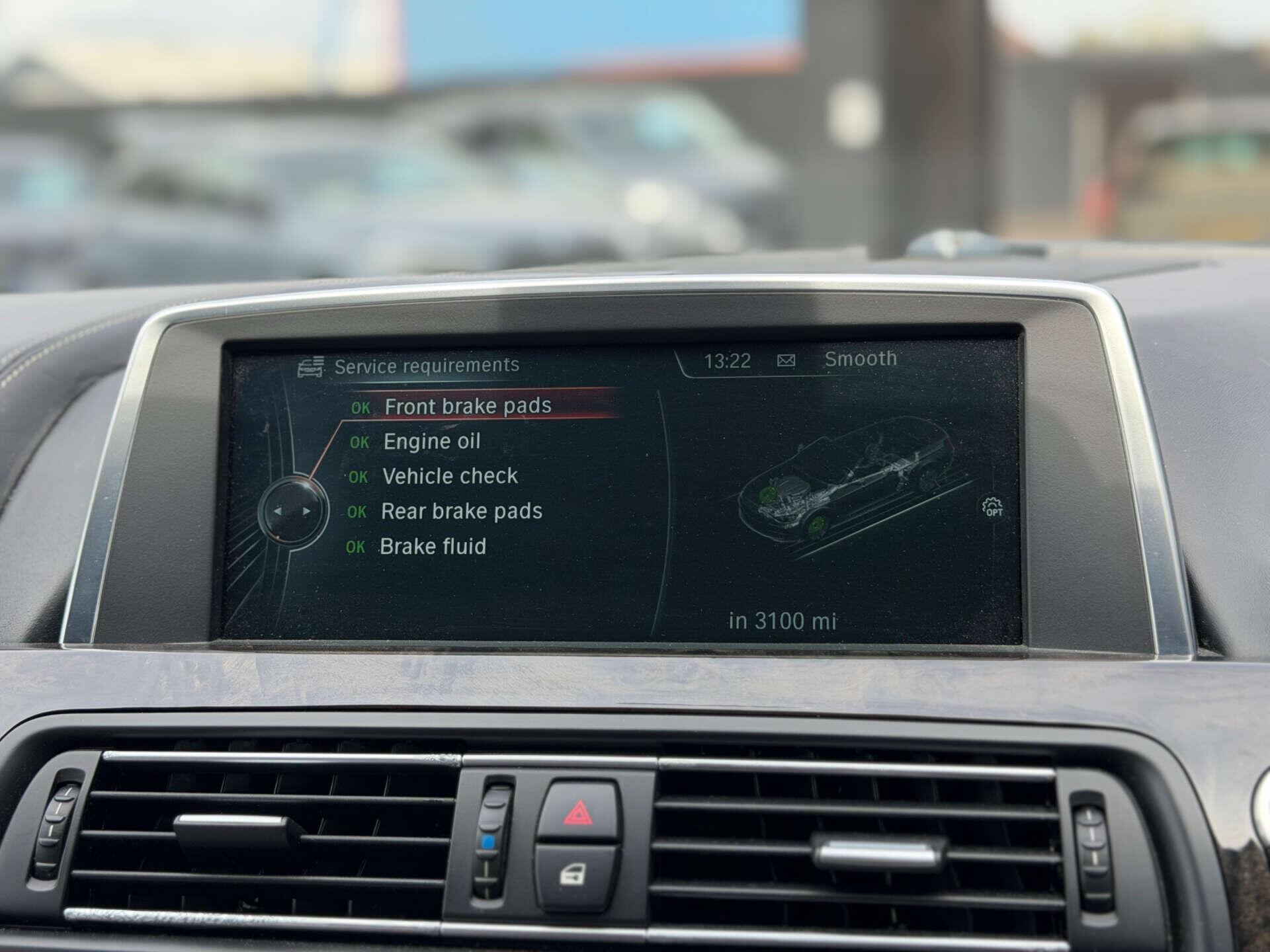 BMW 6 Series view 32