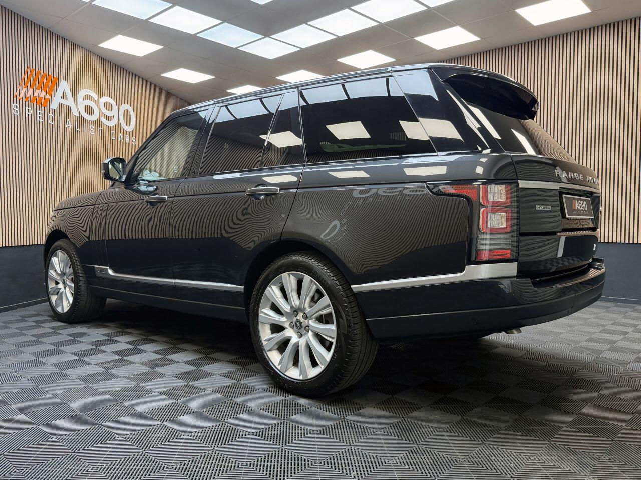 Land Rover Range Rover view 5