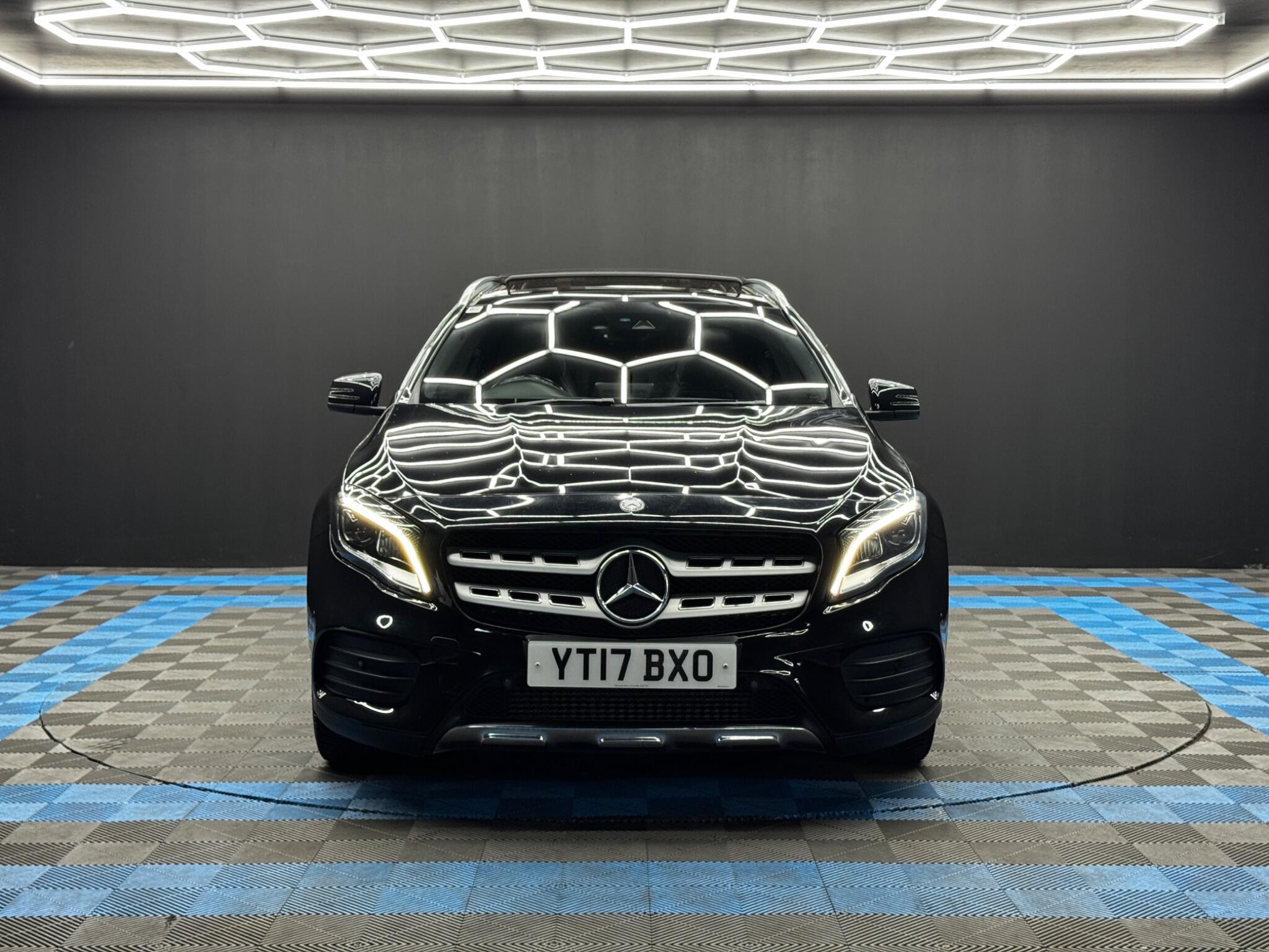 Mercedes-Benz GLA view 2