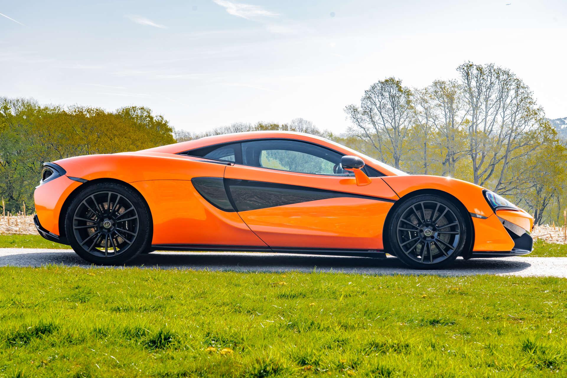 Mclaren 570s view 4