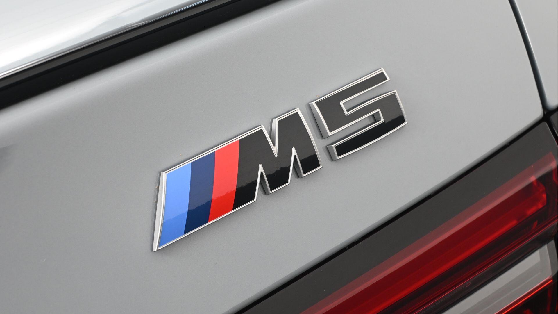 BMW M5 view 31