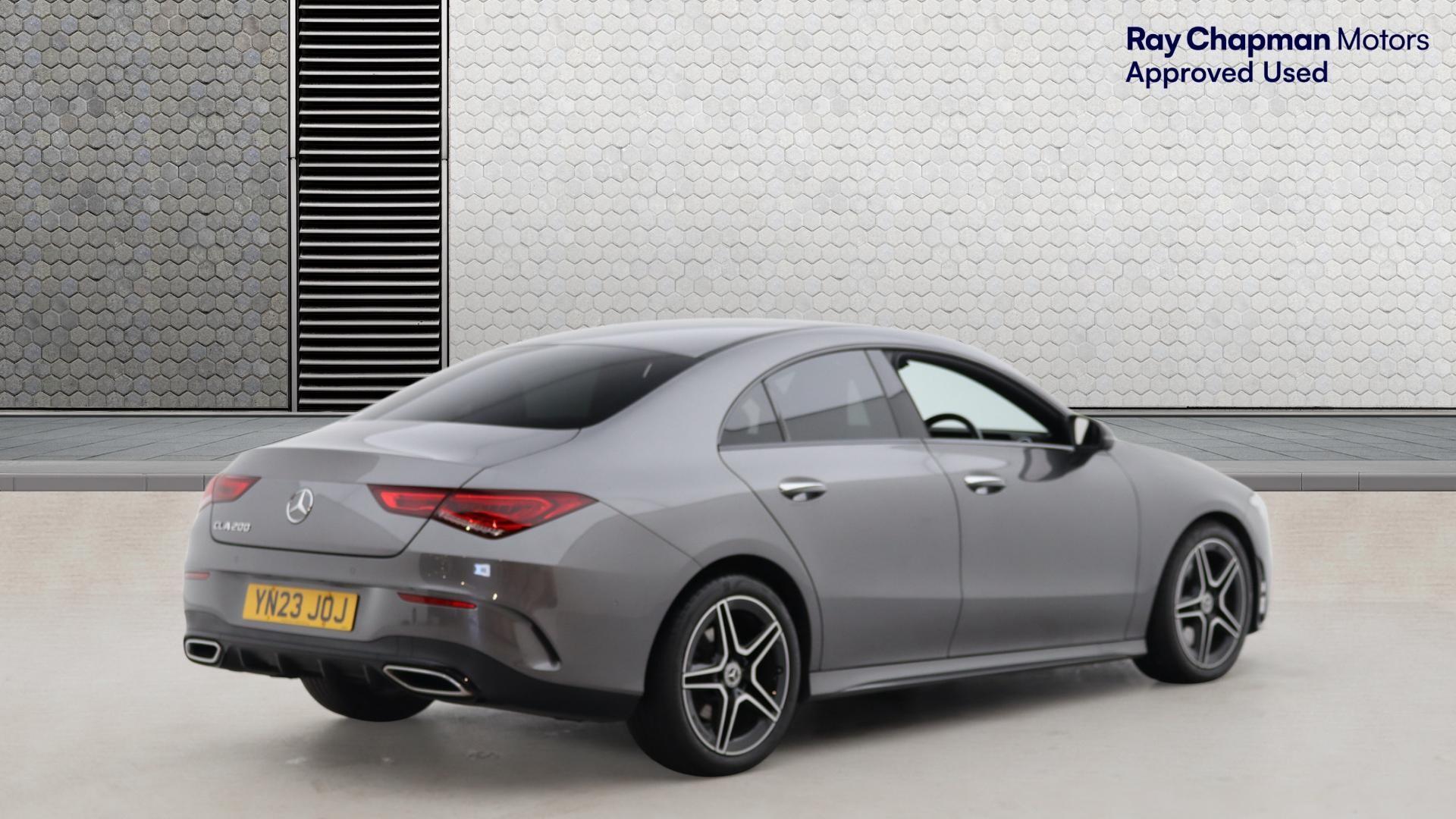 Mercedes-Benz Cla view 2