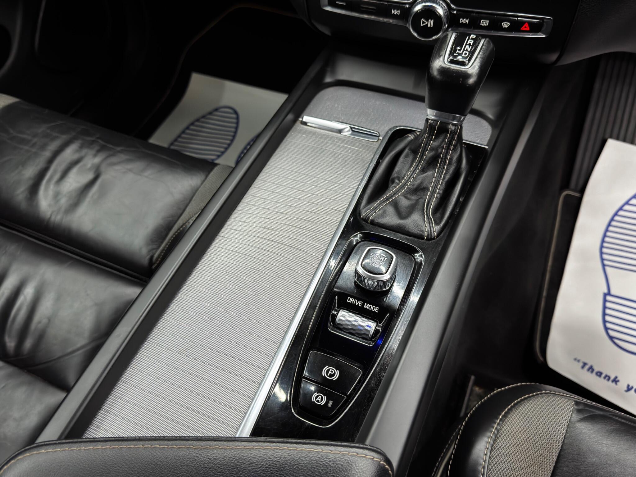 Volvo XC60 view 24