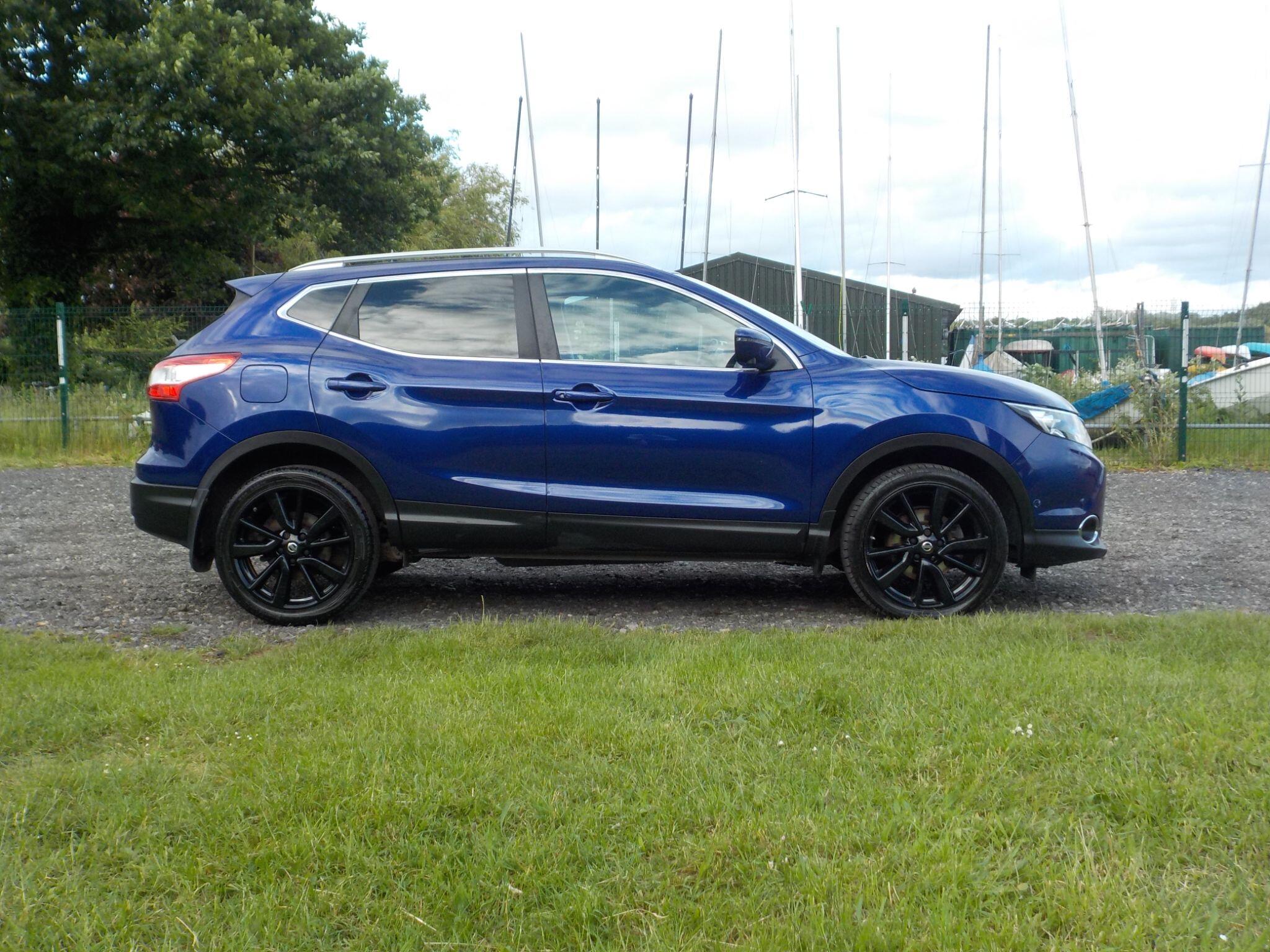 Nissan Qashqai 1.6 dCi Tekna 2WD Euro 6 (s/s) 5dr