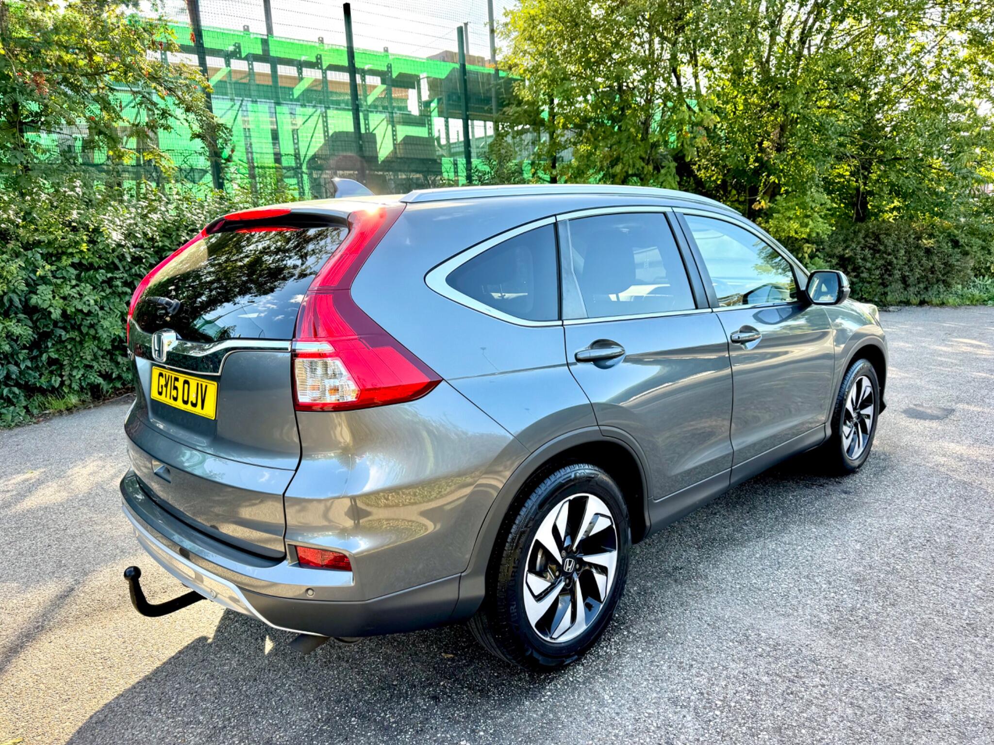 Honda CR-V view 4