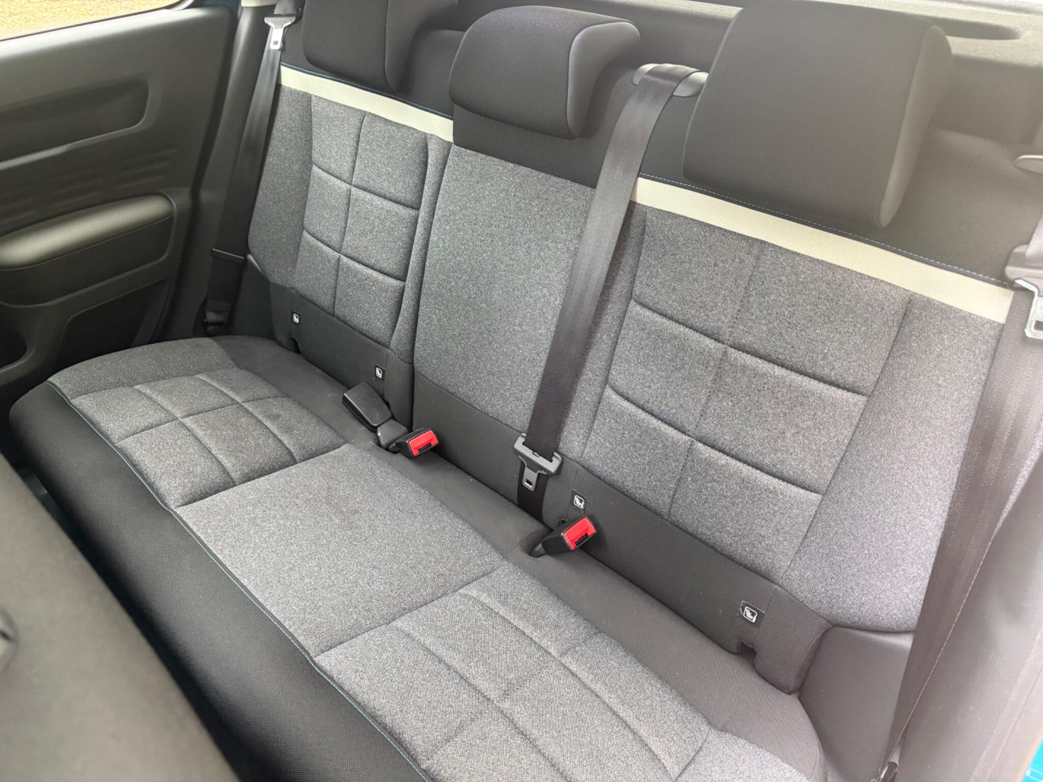 Citroen C4 Cactus view 50