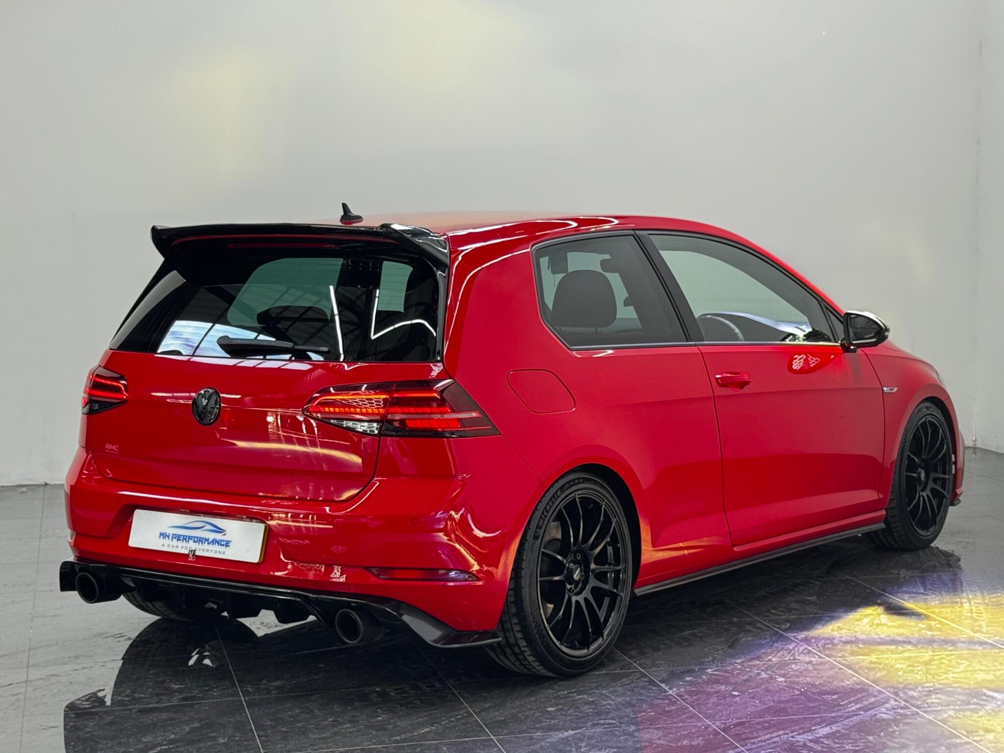 Volkswagen Golf view 8