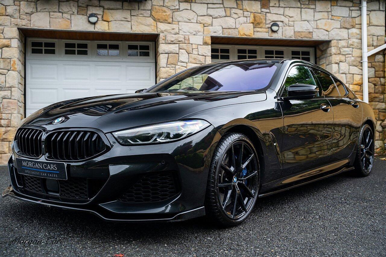 BMW 8 Series view 31