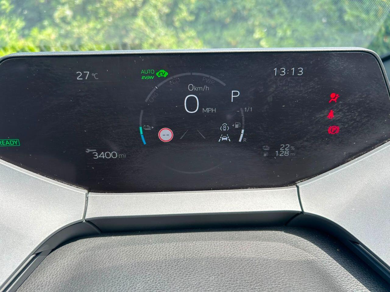 Toyota Prius view 38