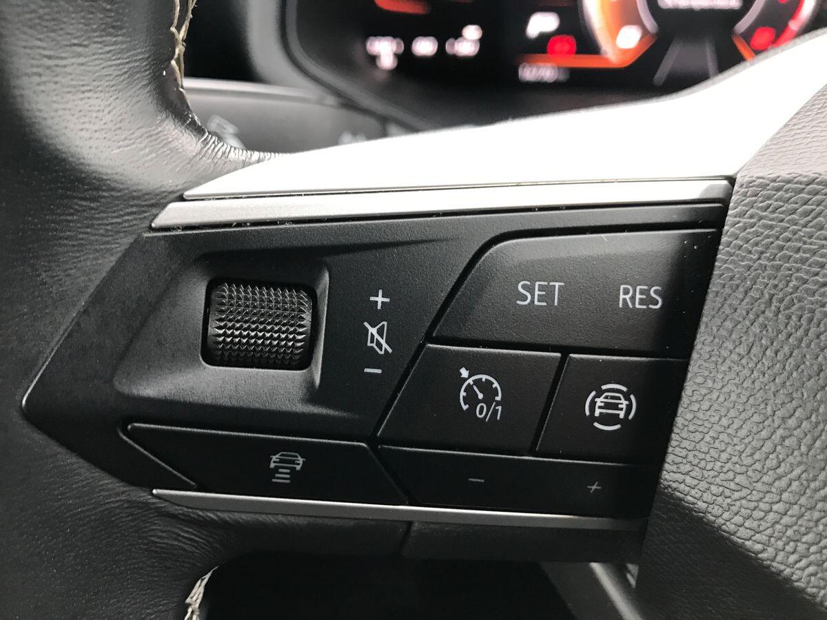 SEAT Arona view 18