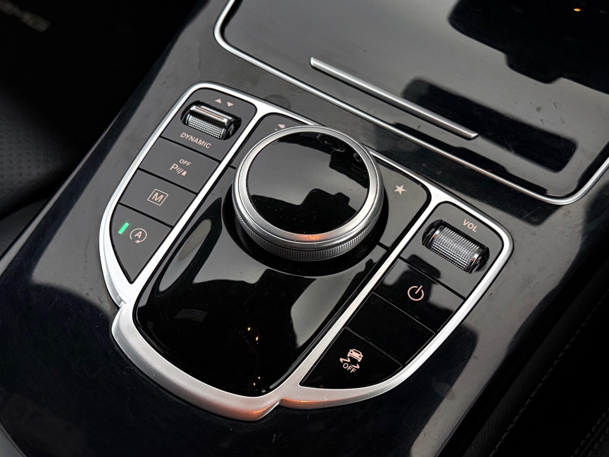Mercedes-Benz GLC view 28