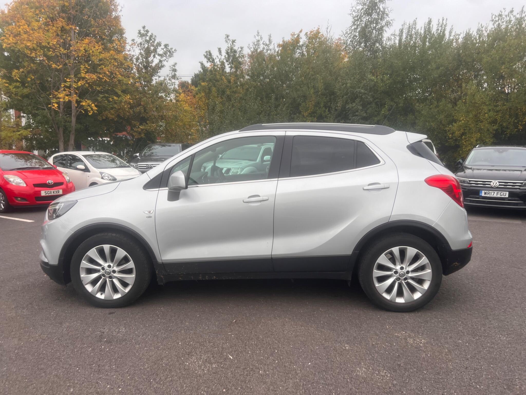 2016 Vauxhall Mokka X 1.4i Turbo Elite Auto Euro 6 5dr • 35,000 miles image 4