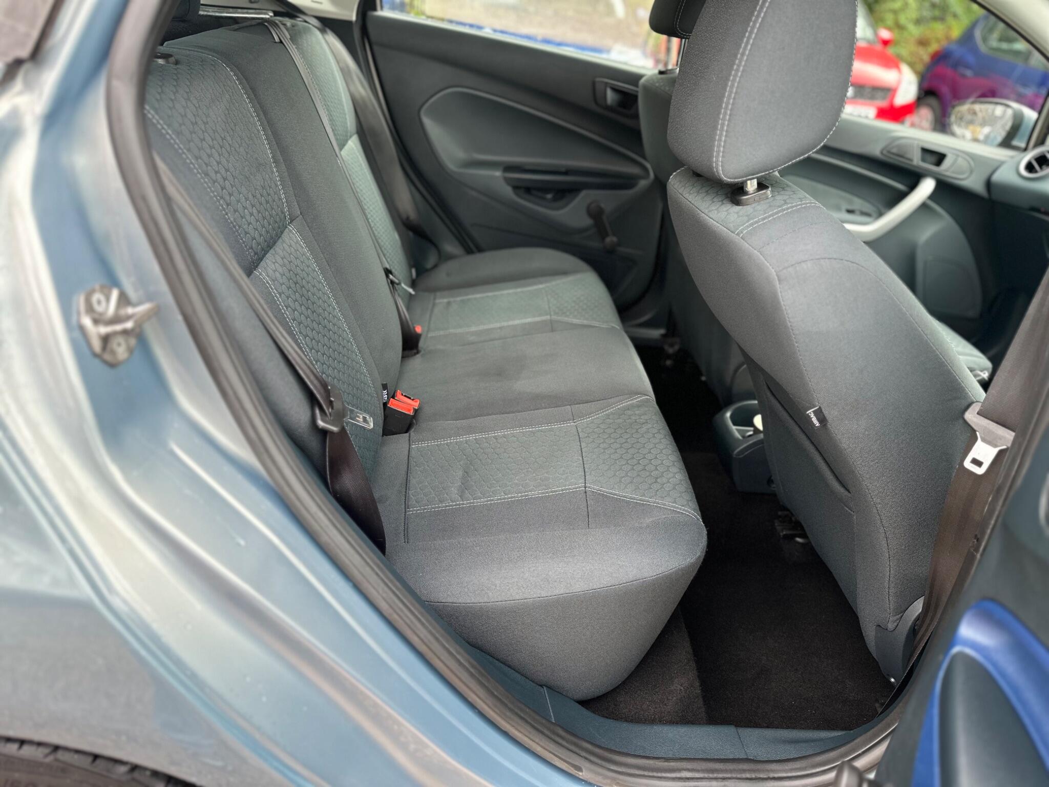Ford Fiesta view 45