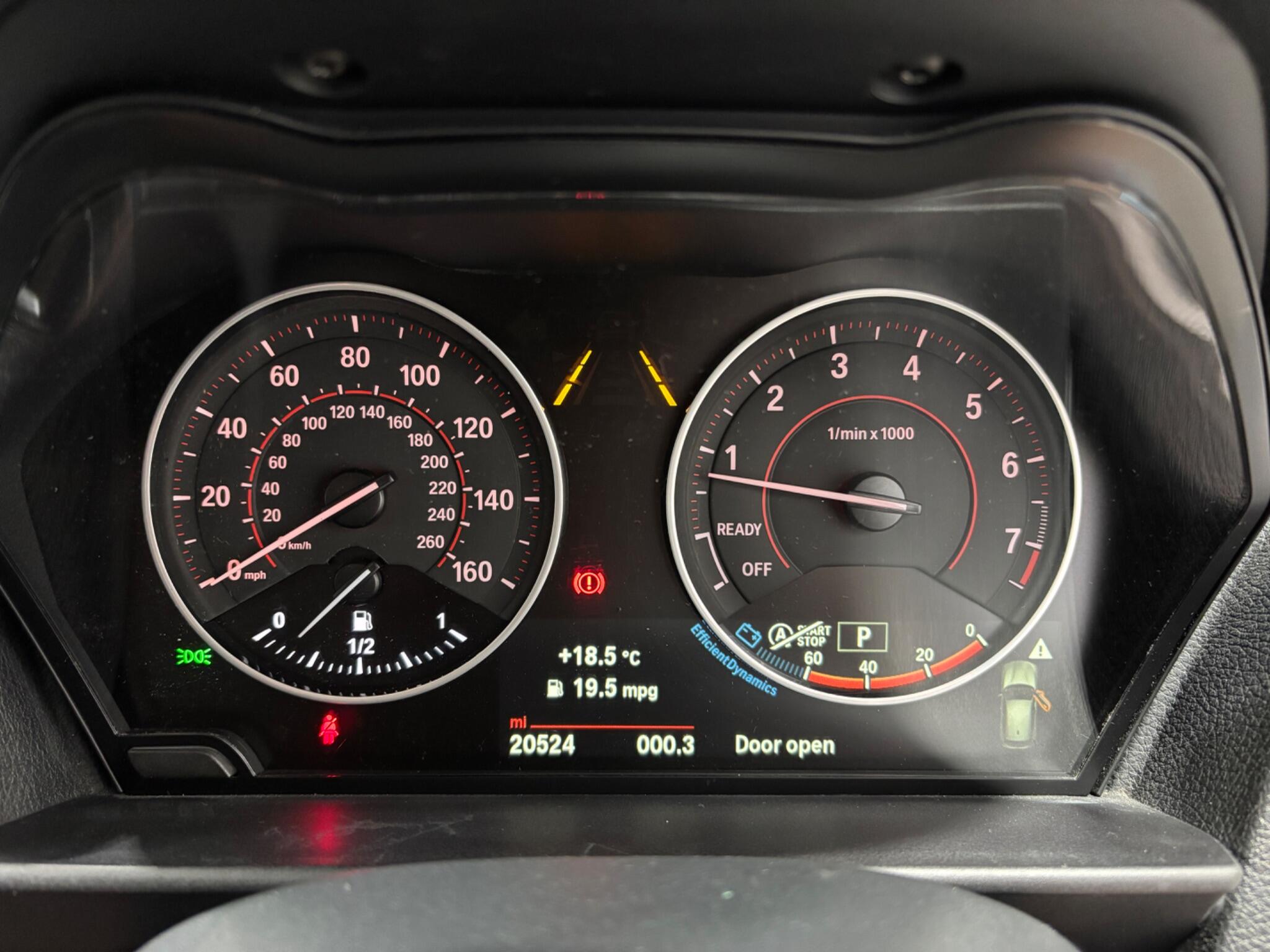 BMW 1 Series view 32