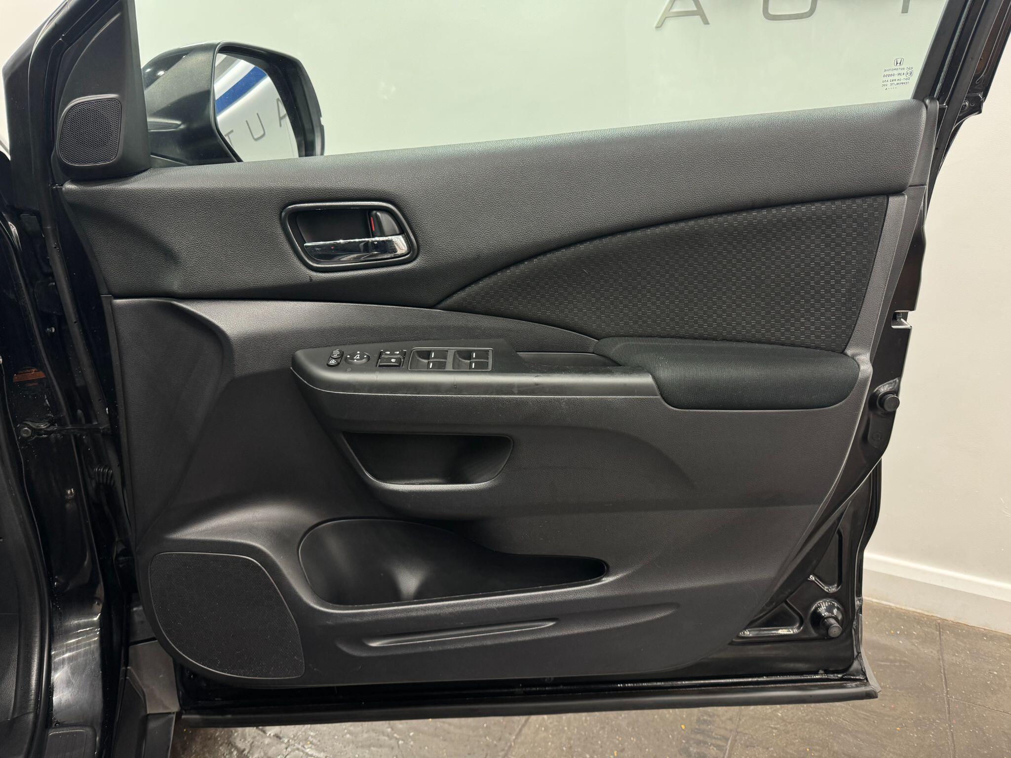 Honda CR-V view 25