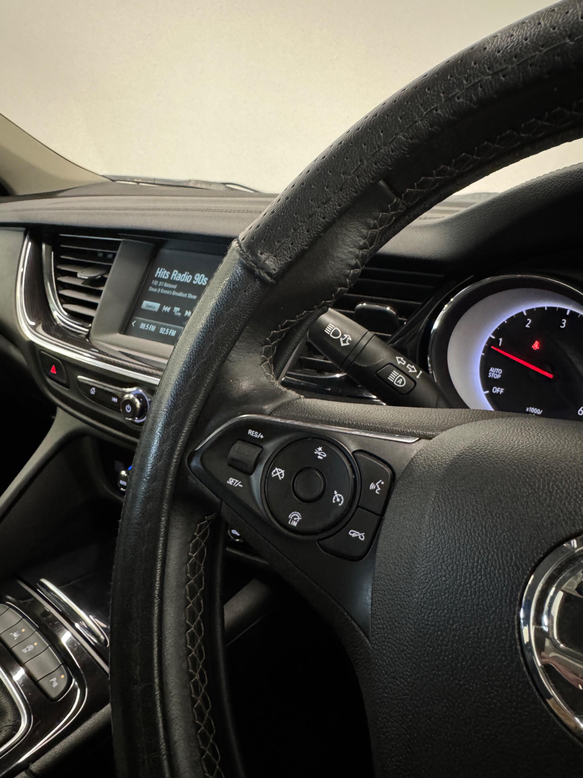 Vauxhall Insignia view 24