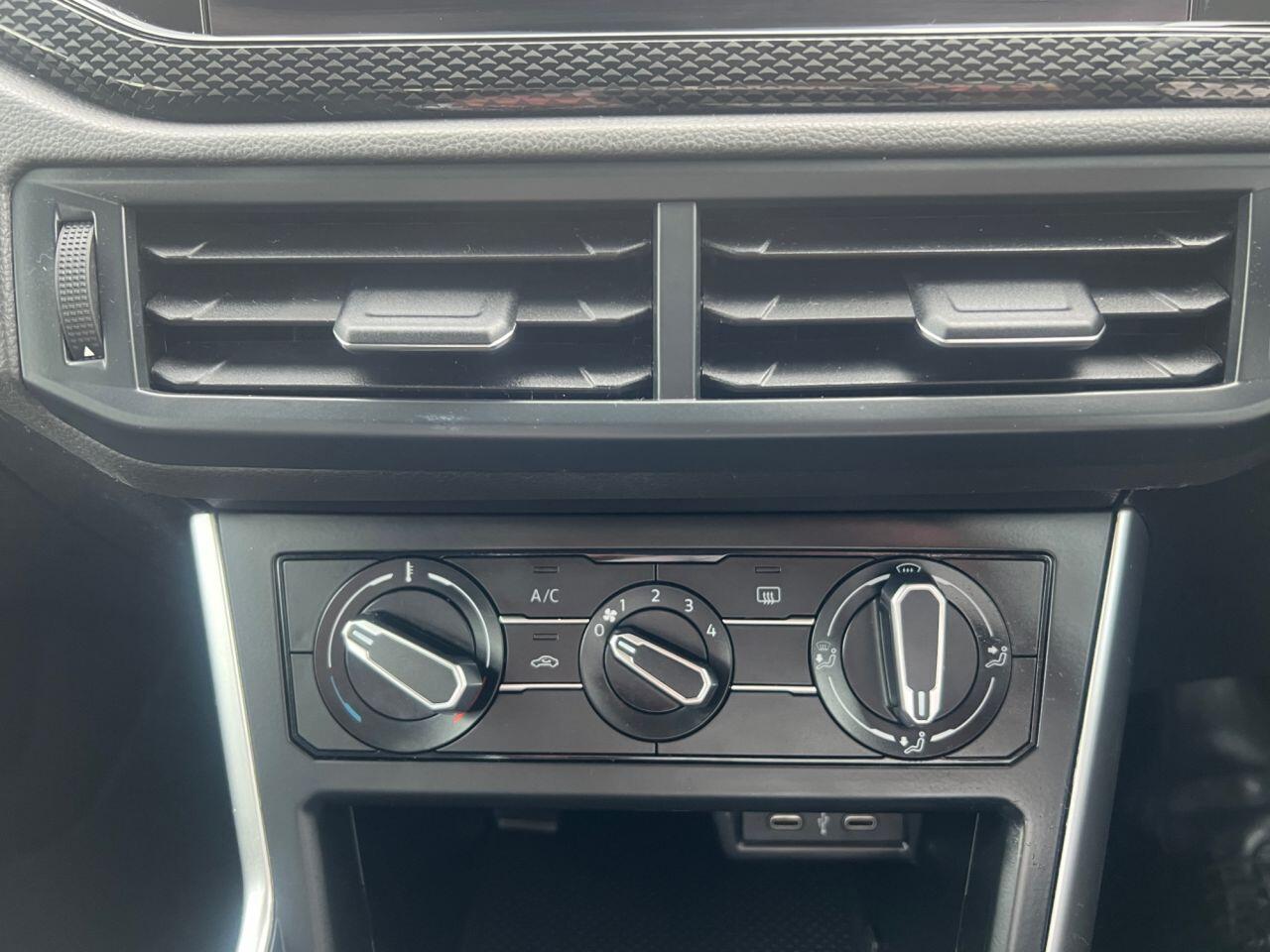 Volkswagen Polo view 15