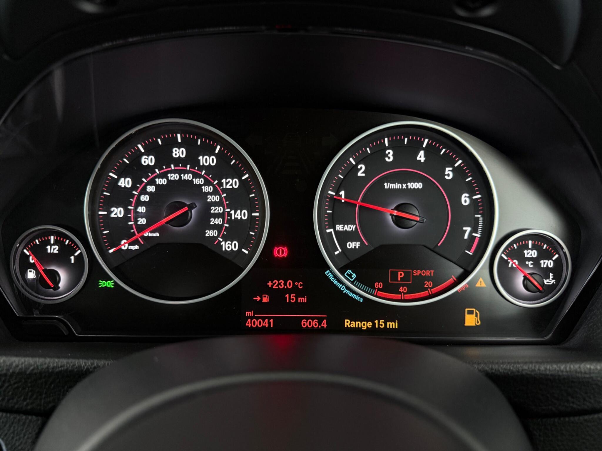 BMW 4 Series view 14