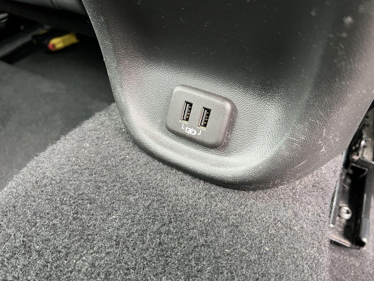 Vauxhall Insignia view 22