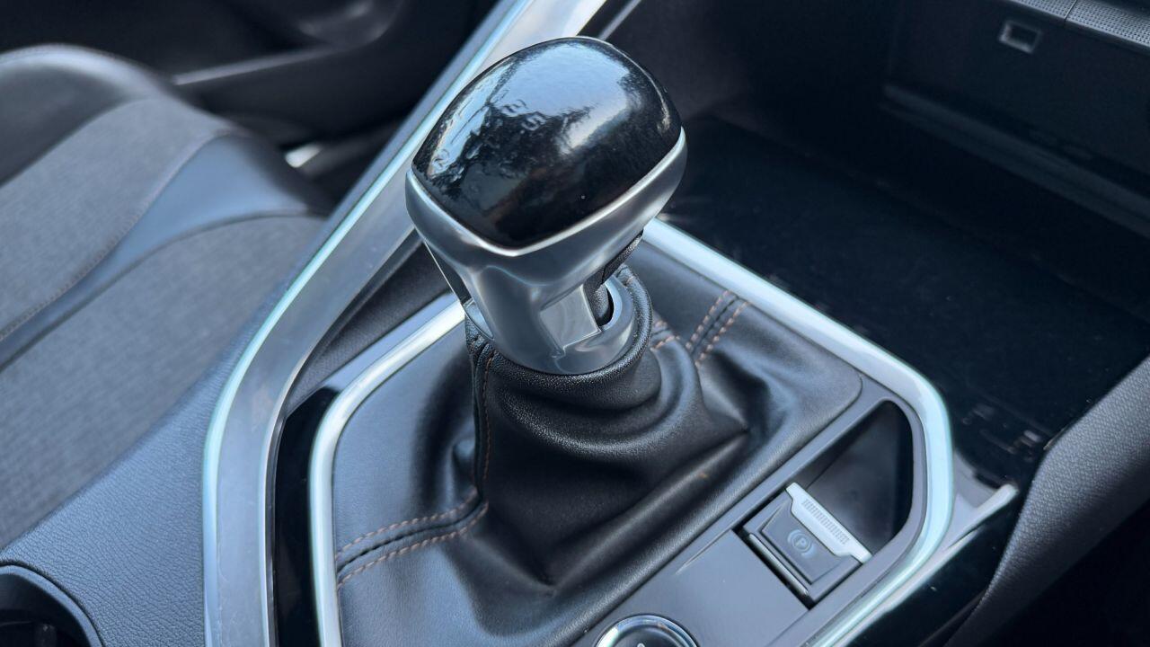 Peugeot 3008 view 25