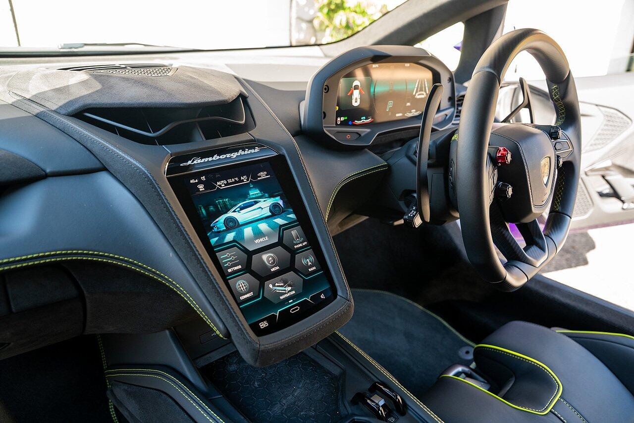 Lamborghini Temerario view 77