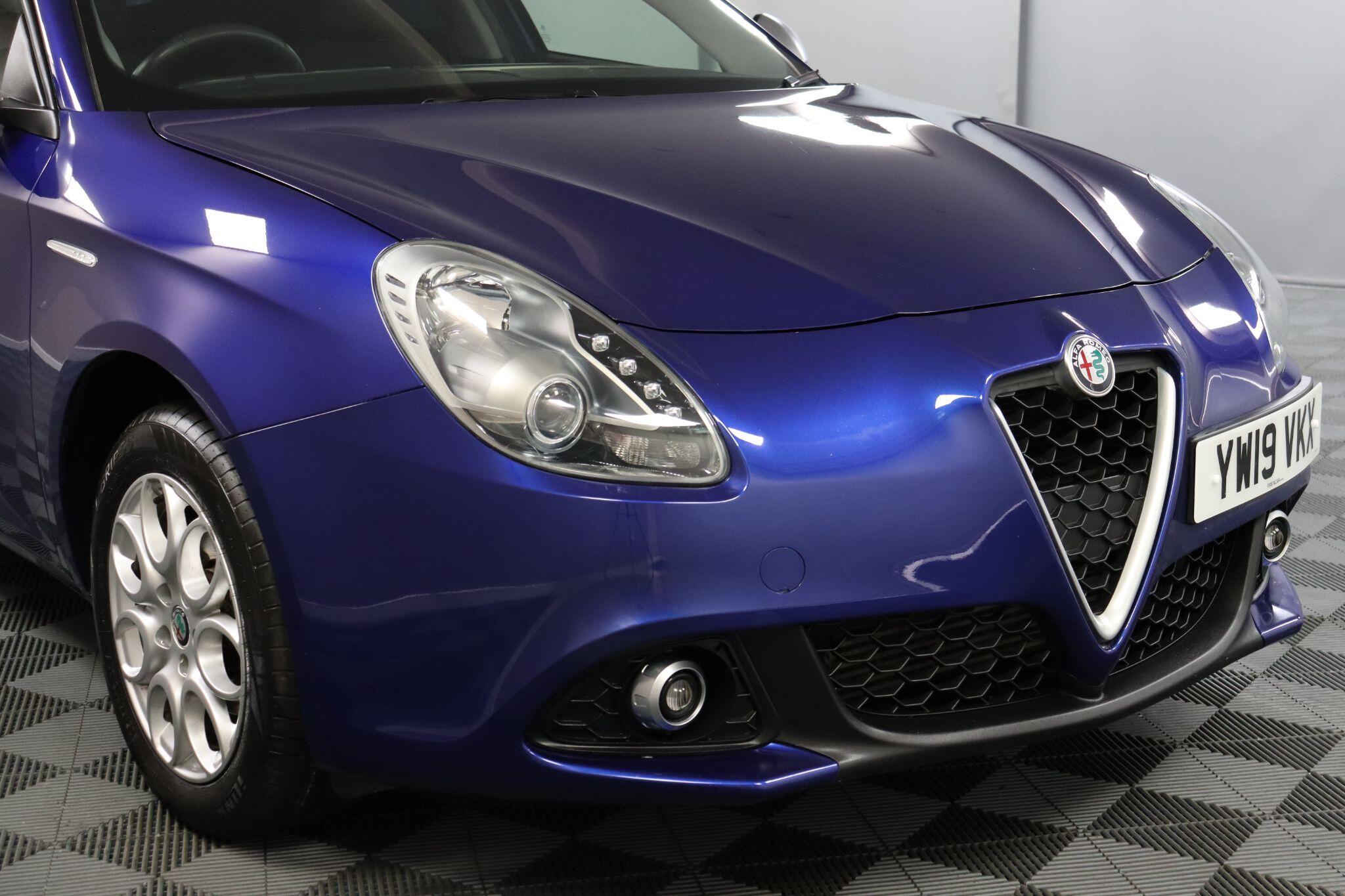 Alfa Romeo Giulietta view 25