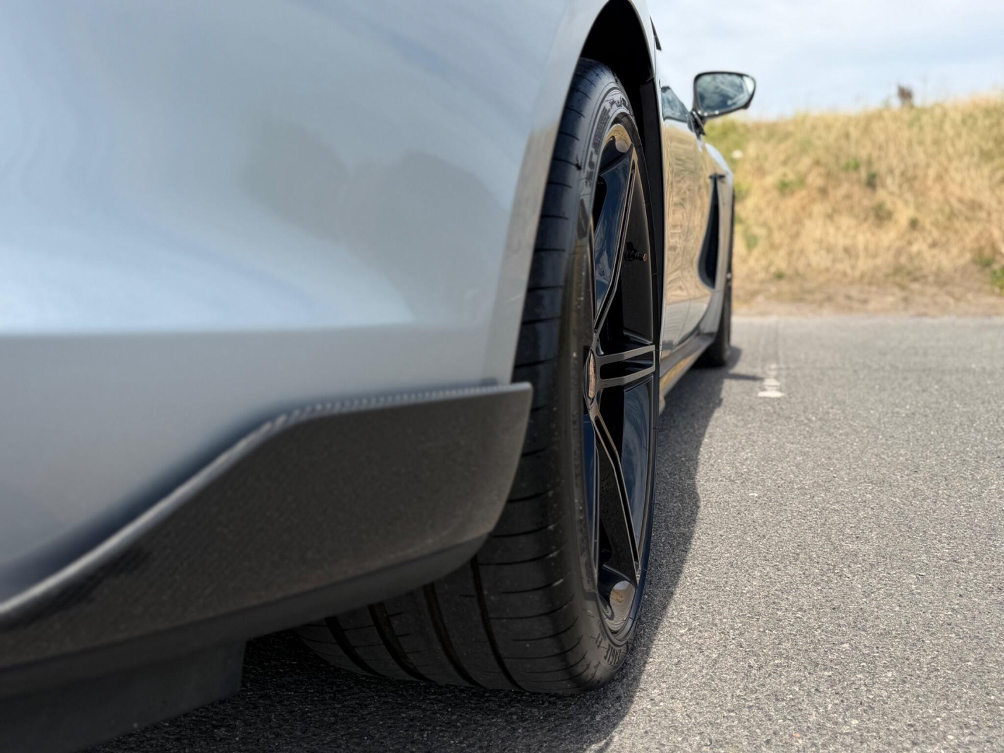 Porsche Taycan view 28
