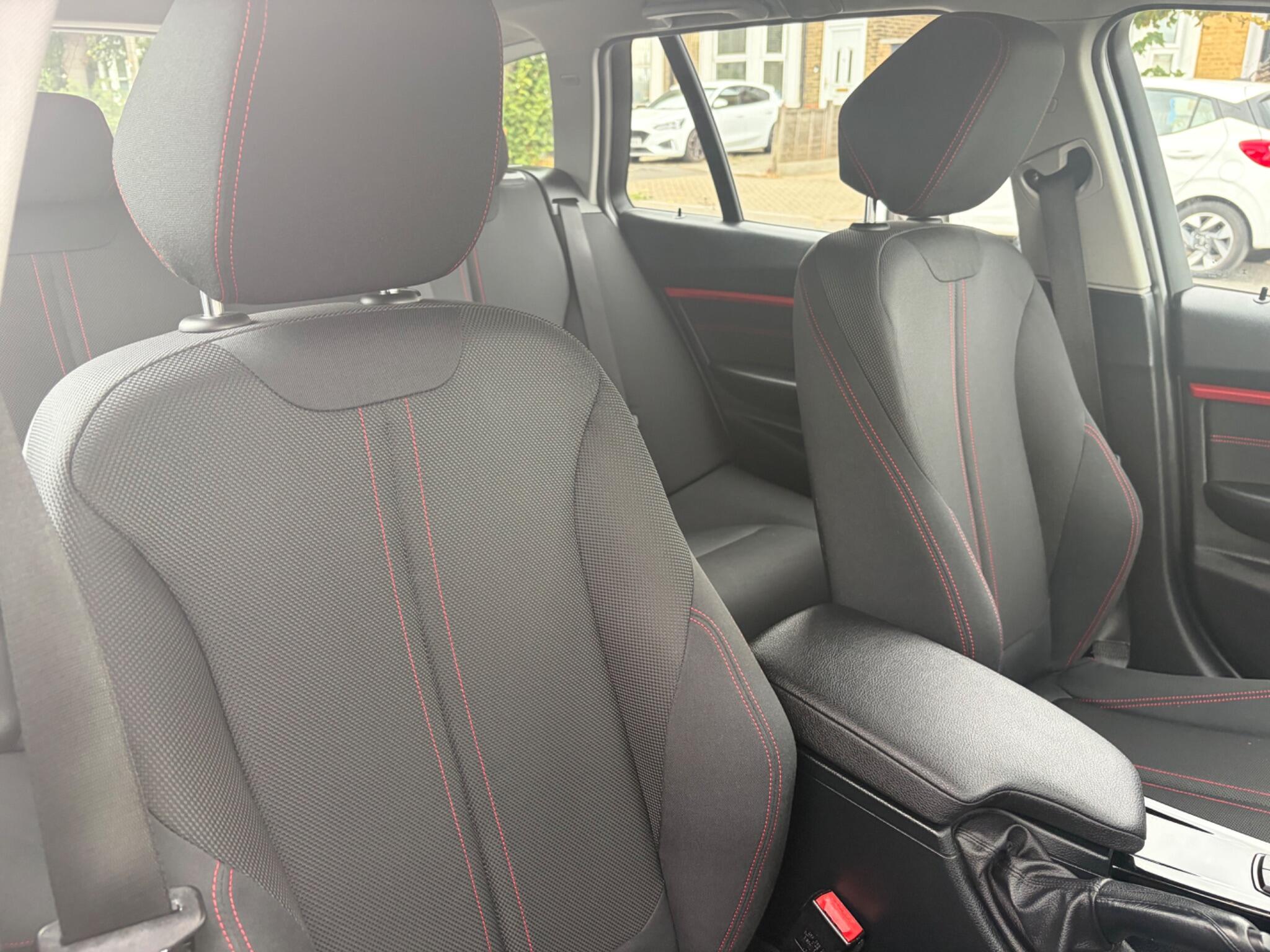 BMW 3 Series view 41
