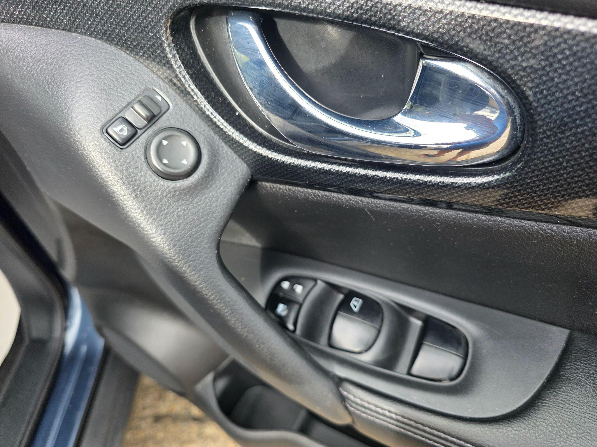 Nissan X-Trail view 27