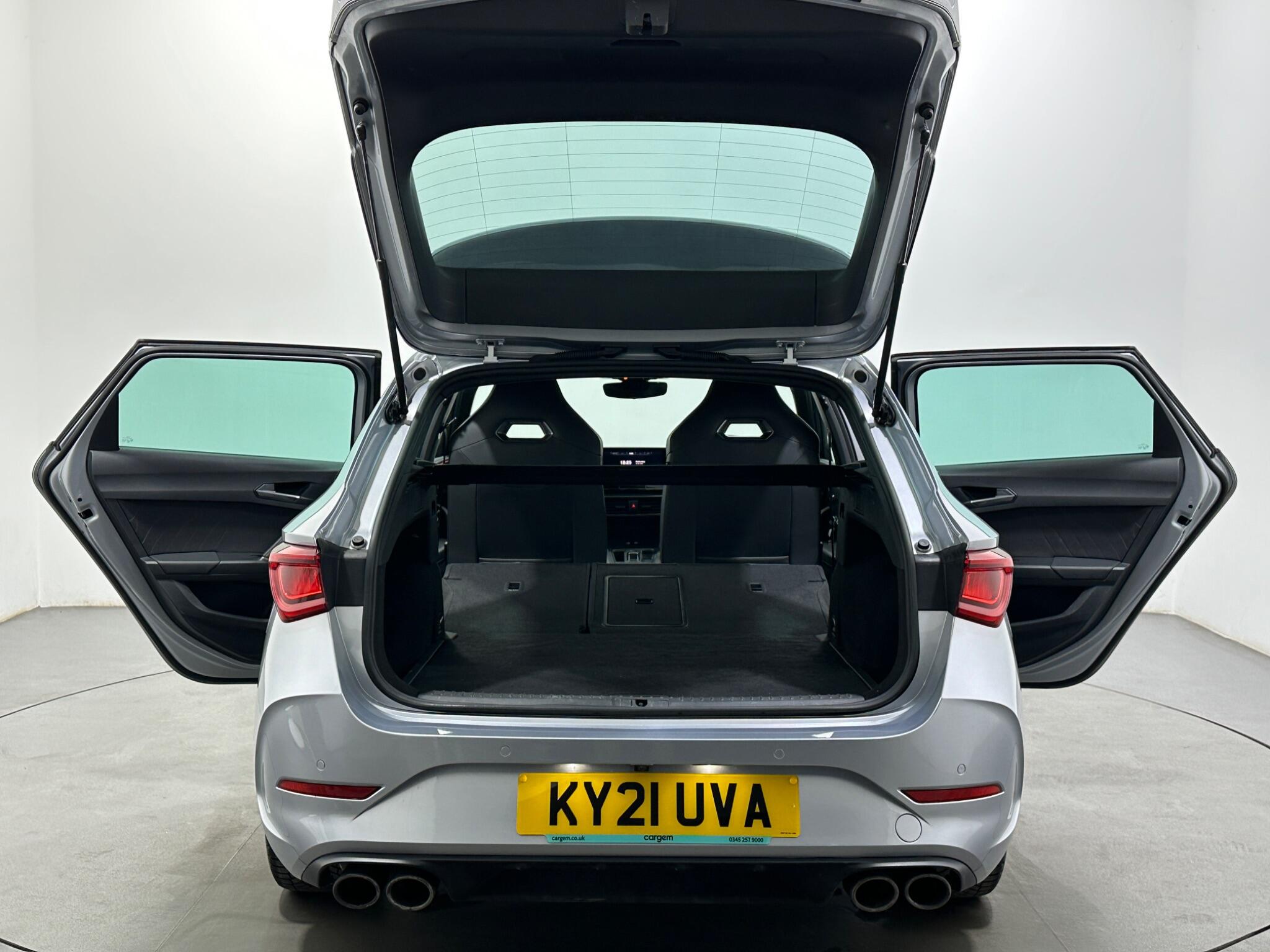 Cupra Leon view 44
