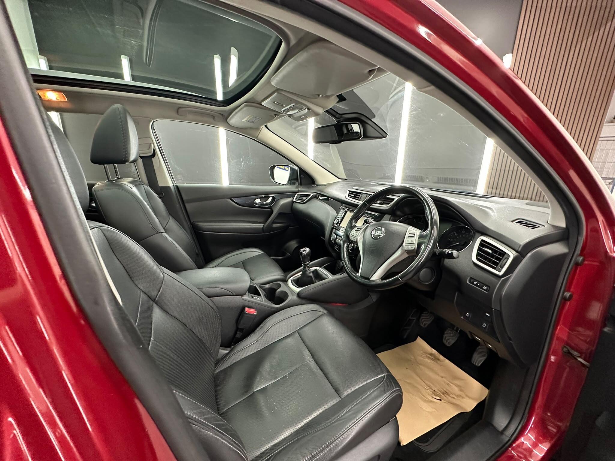 Nissan Qashqai view 25