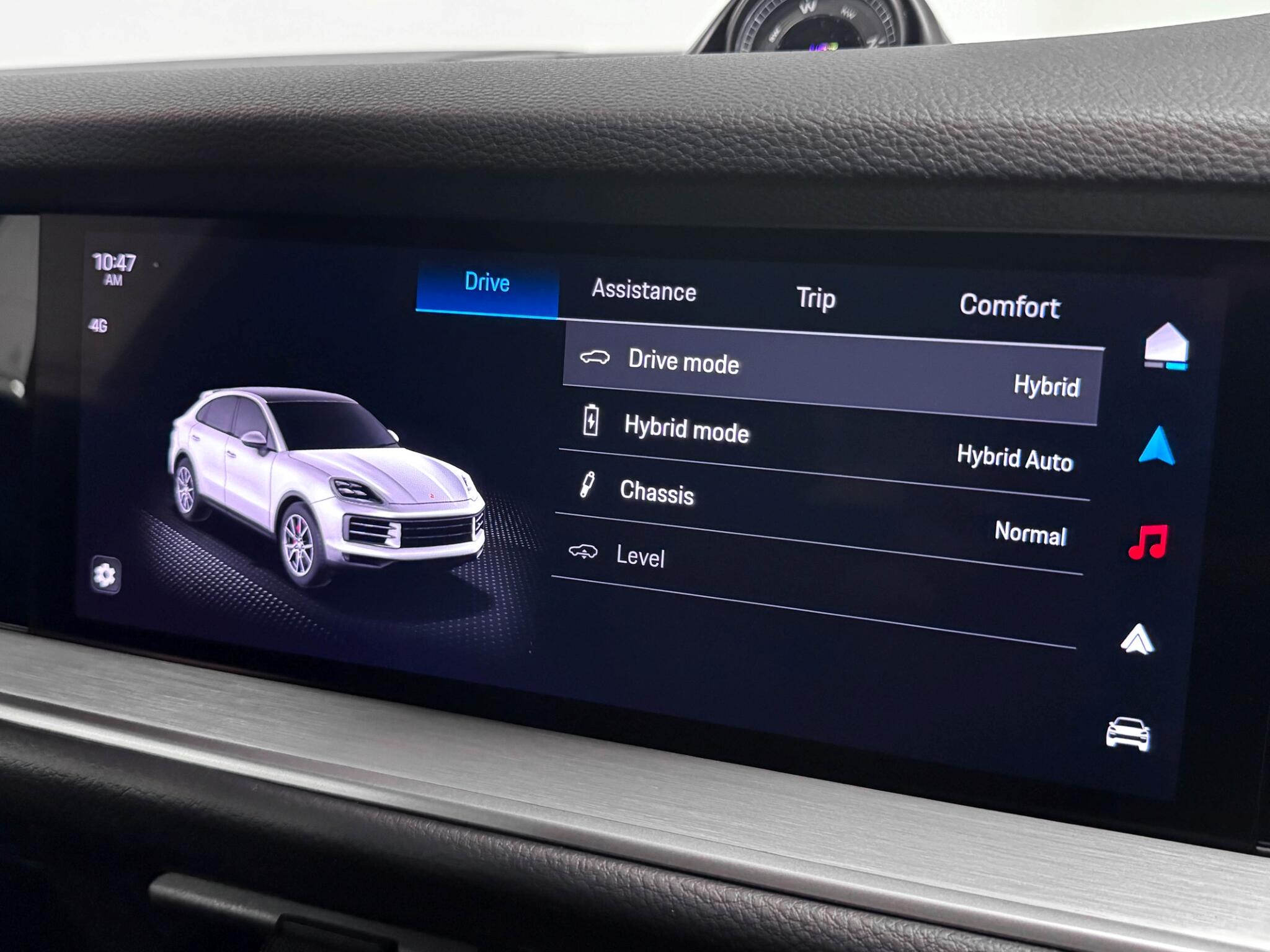 Porsche Cayenne view 50