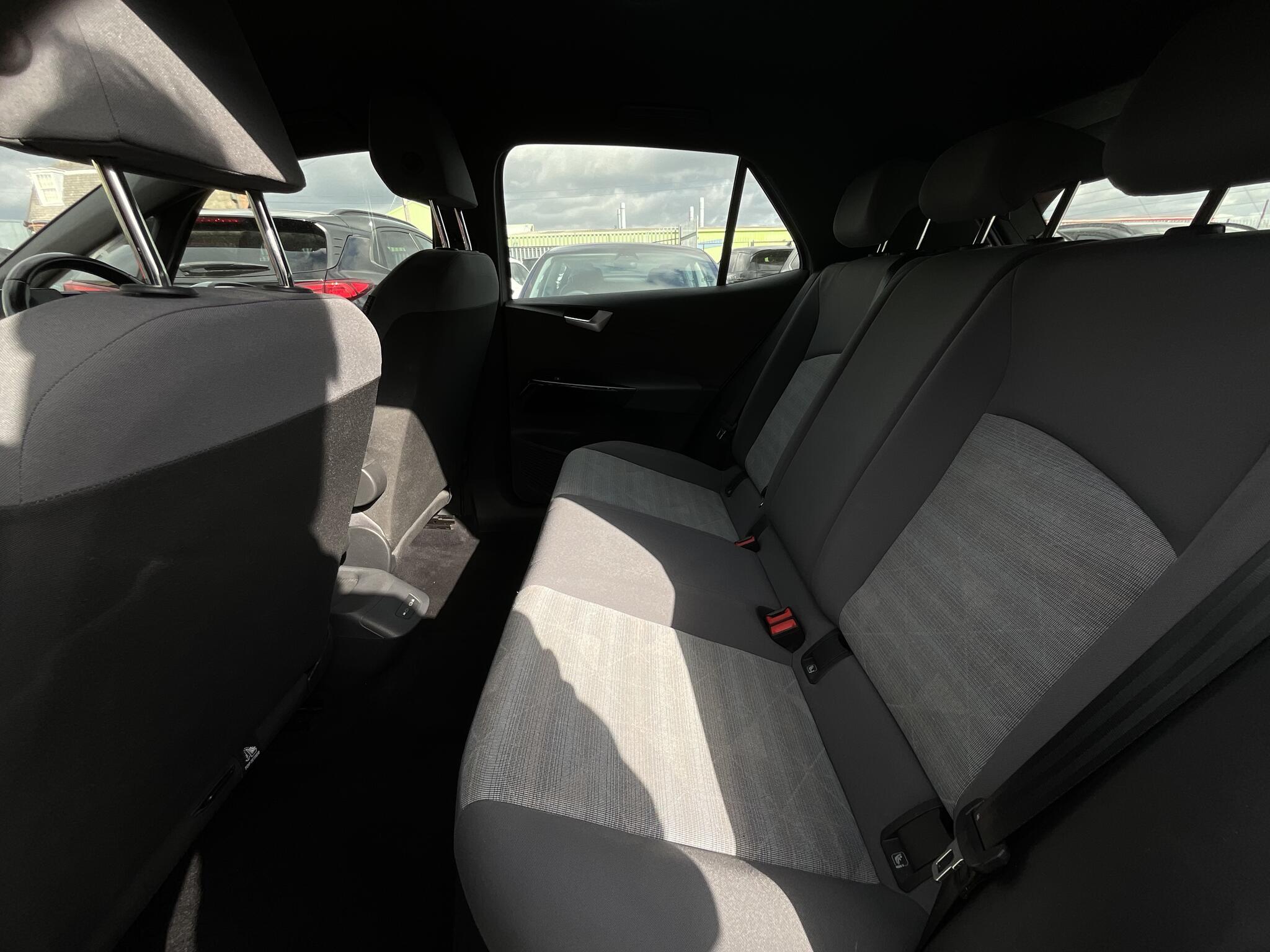 Volkswagen ID.3 view 15