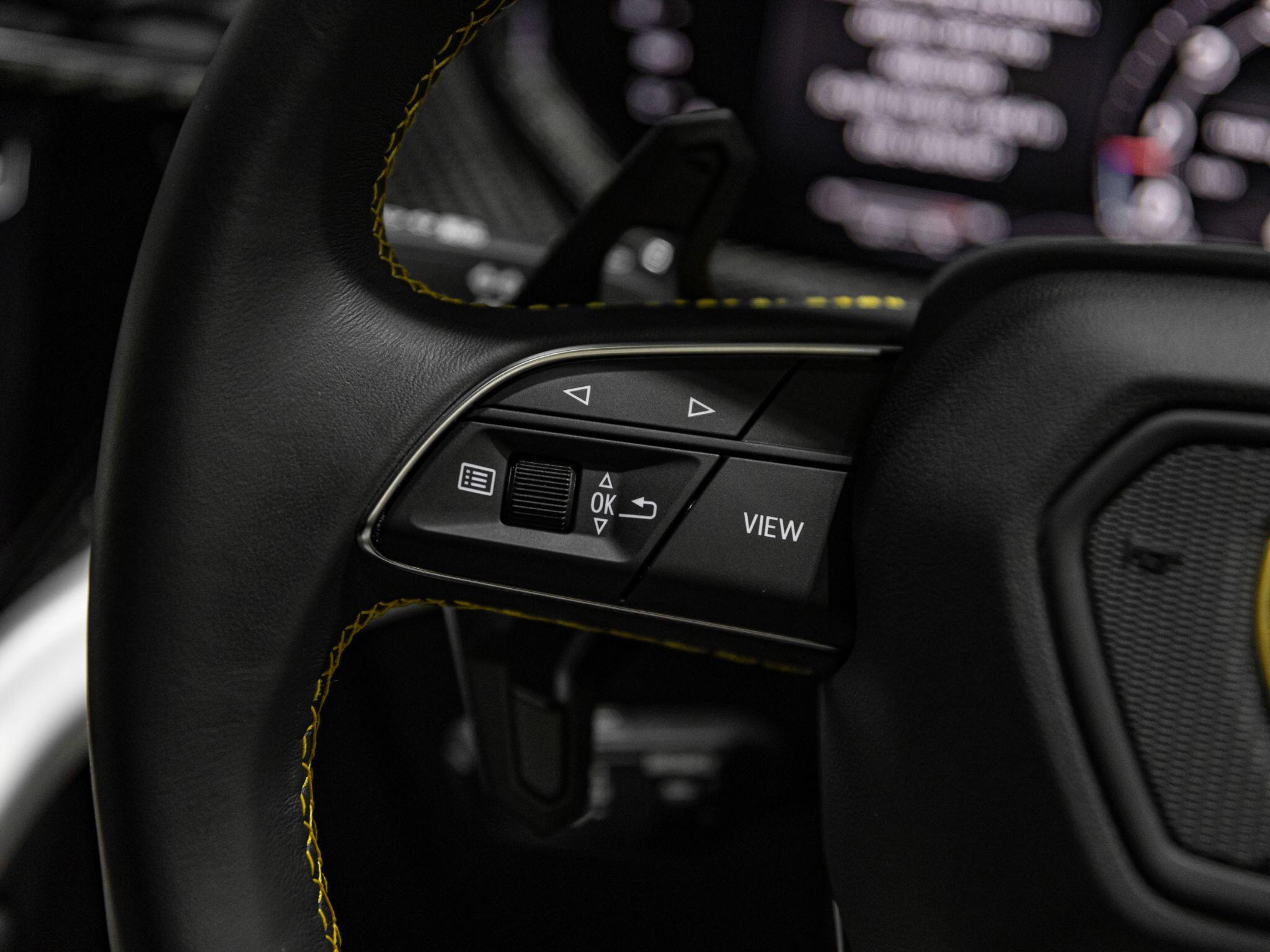 Lamborghini Urus view 20