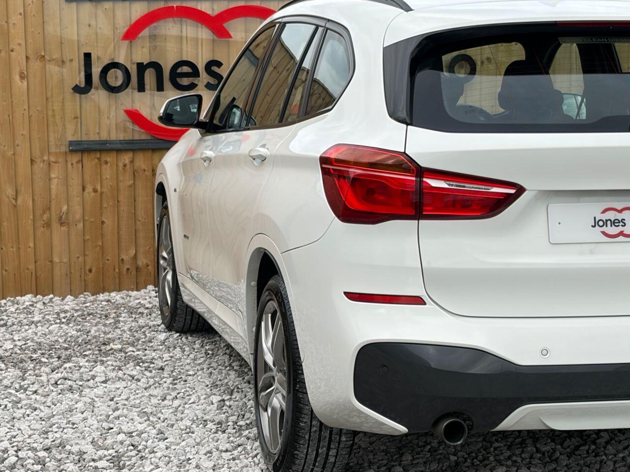 BMW X1 view 9
