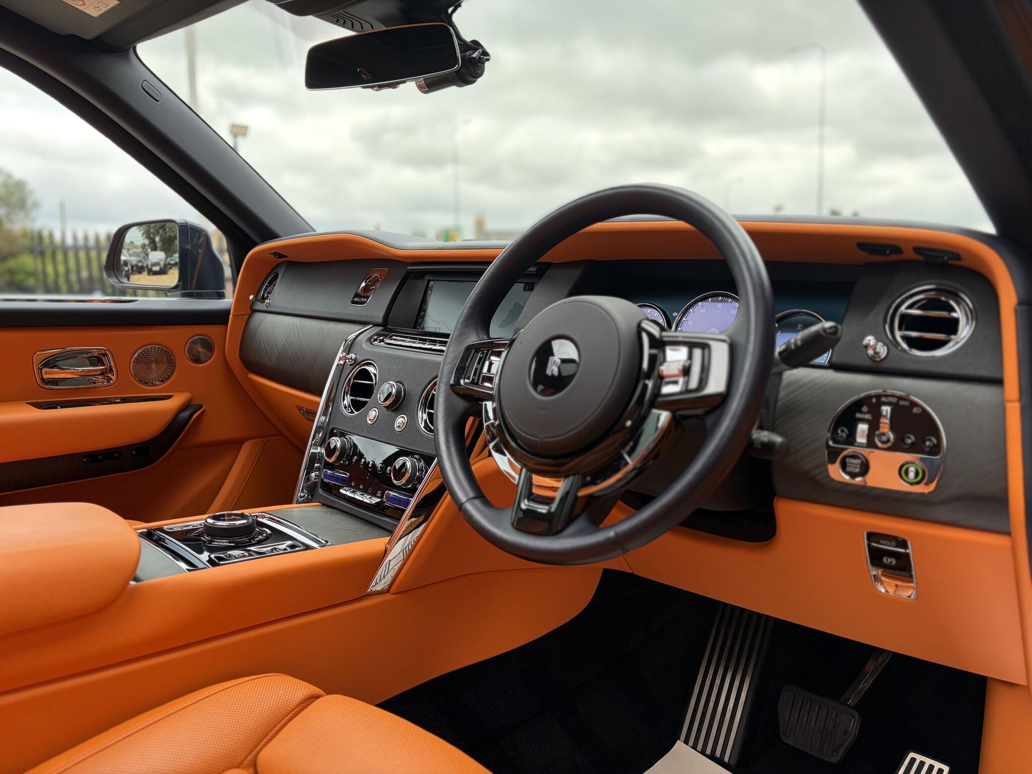 Rolls-Royce Cullinan view 16