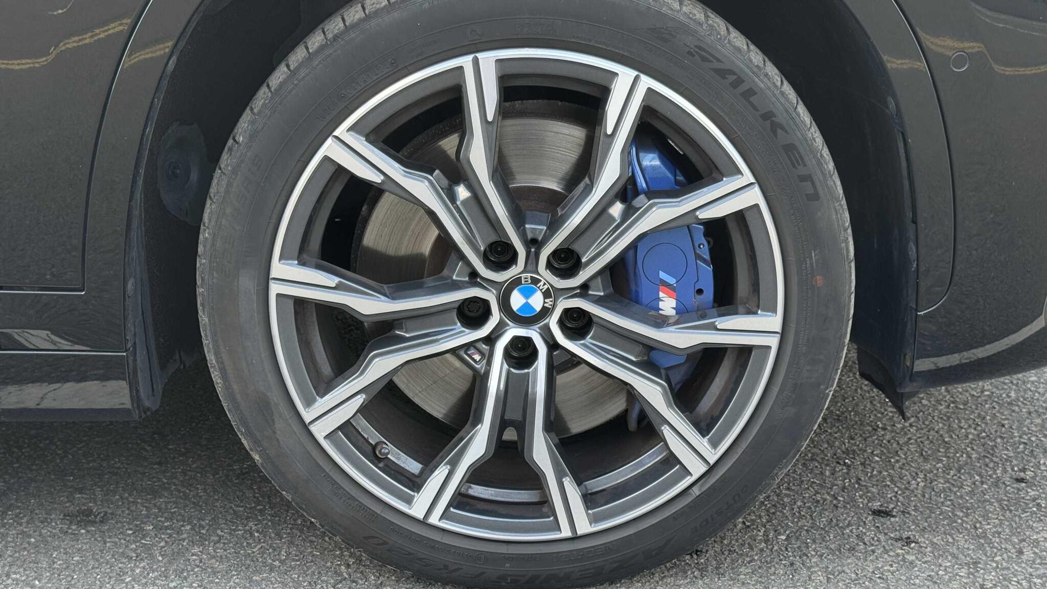BMW X1 view 4