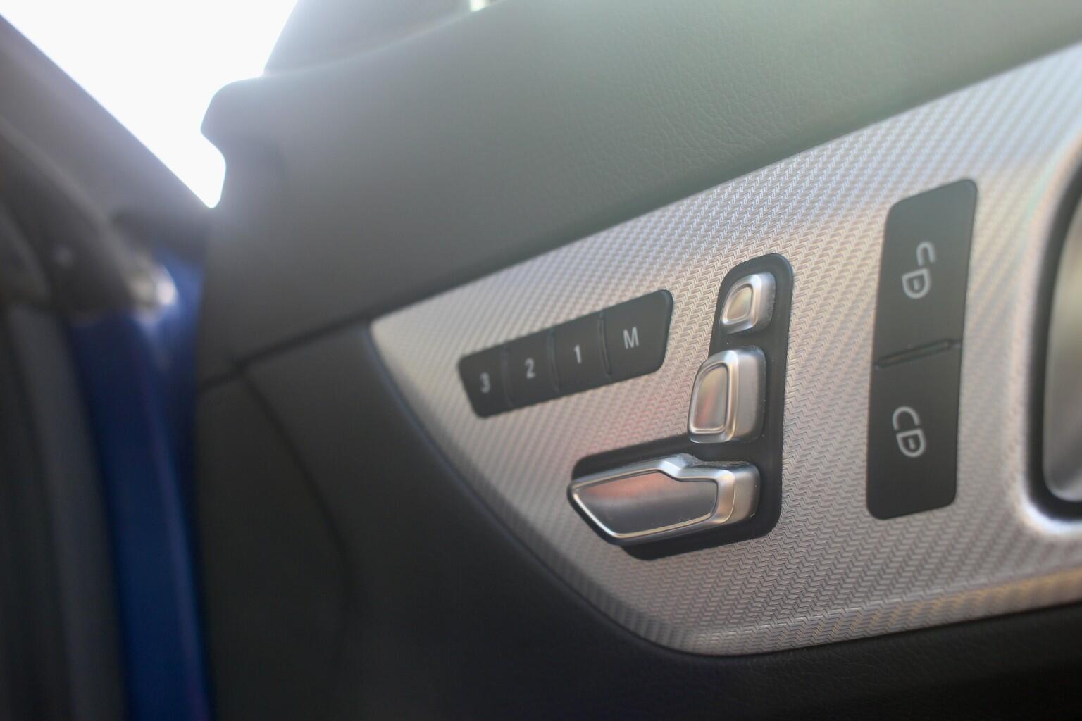 Mercedes-Benz SLC view 26