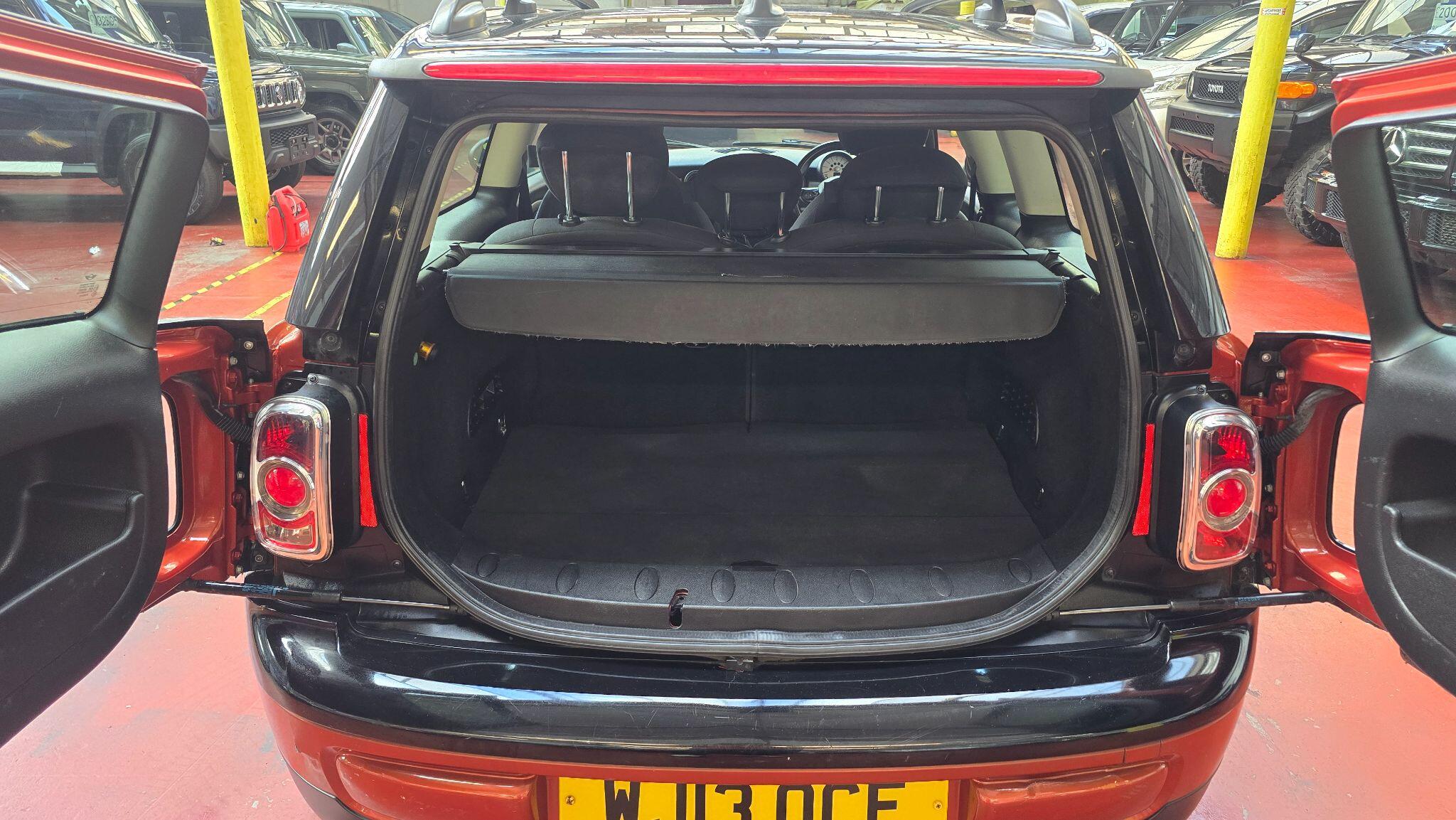 Mini Clubman view 19