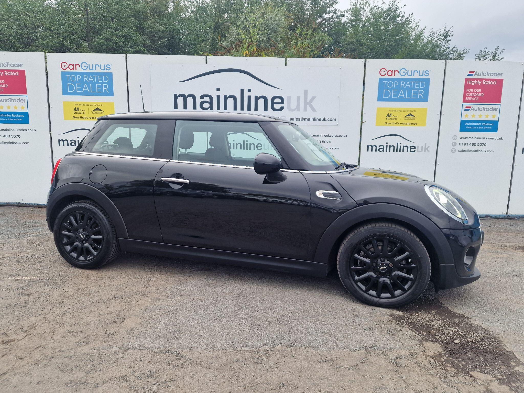 Mini Hatch view 22