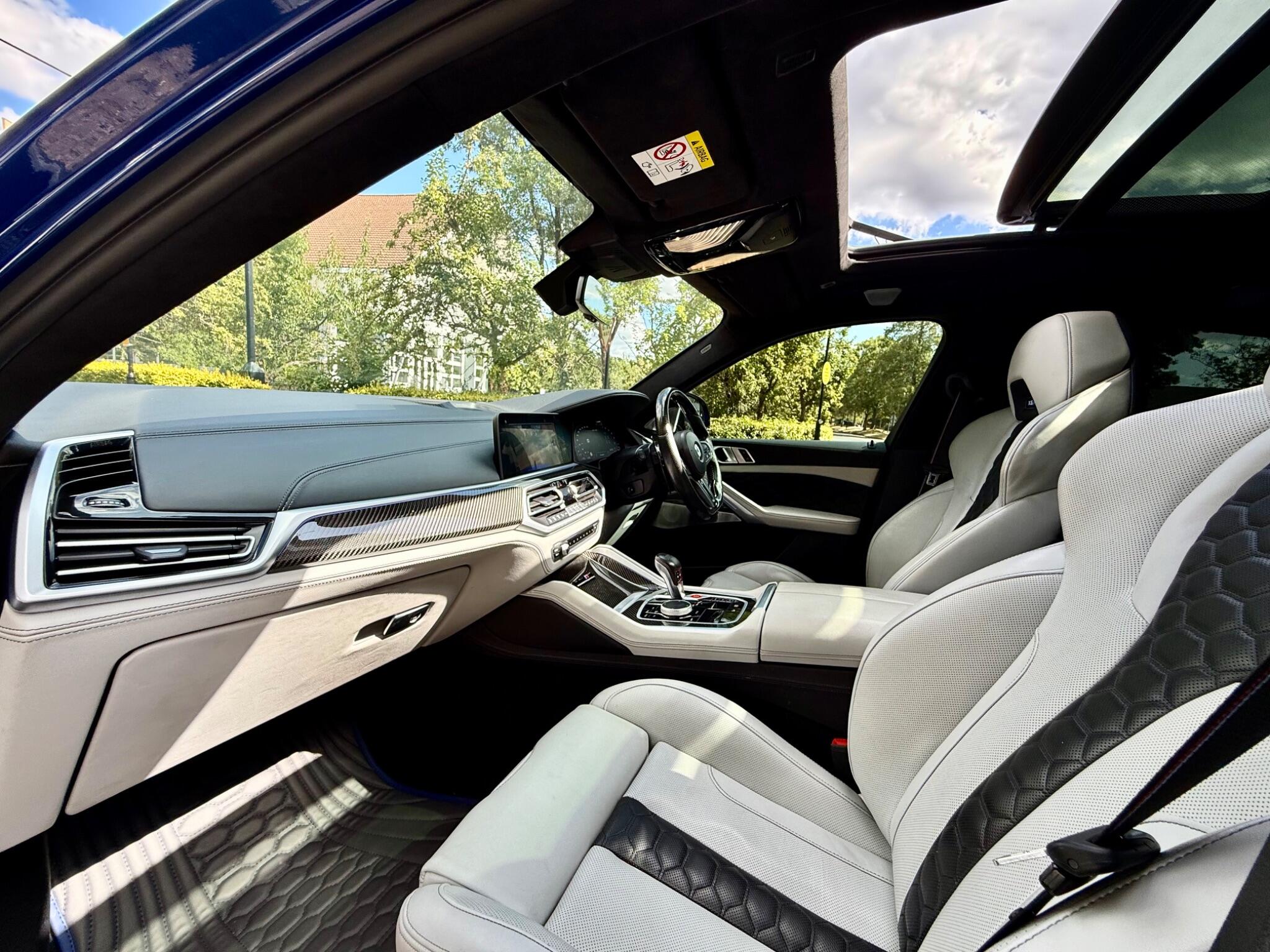 BMW X6 M view 14